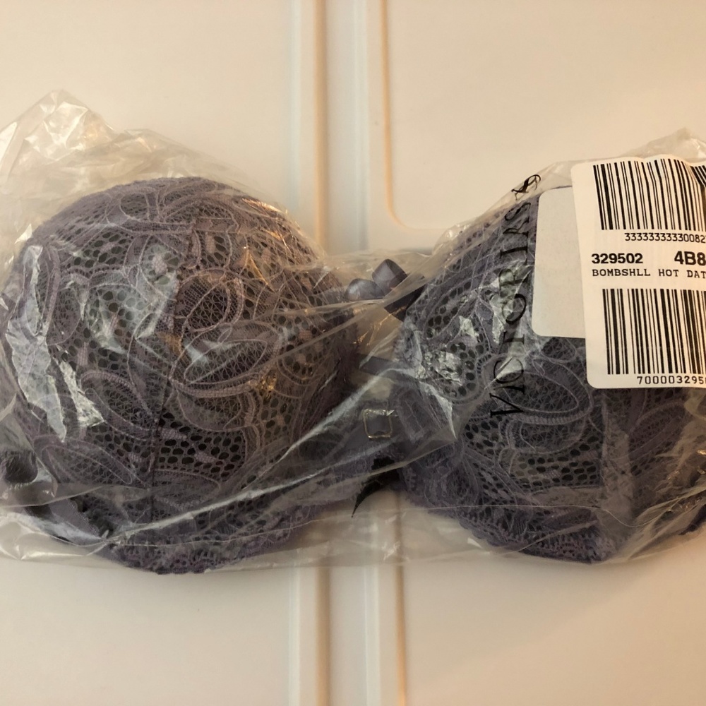Victoria's Secret Bombshell "Hot Date" push-up 34B